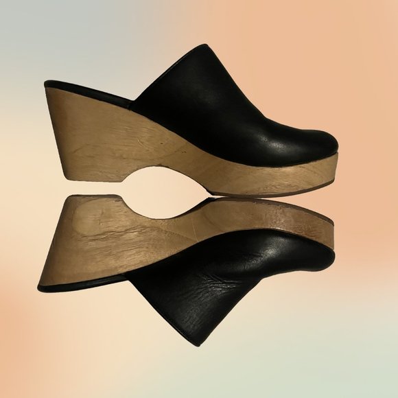 Everlane Shoes - Anthropologie Everlane Black Wooden Clogs Size 9